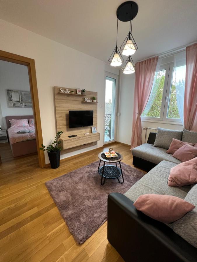 Apartment Luxe Nine Νόβι Σαντ Εξωτερικό φωτογραφία